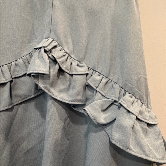 Doe & Rae Soft Blue Ruffled Camisole - Picture 4 of 6